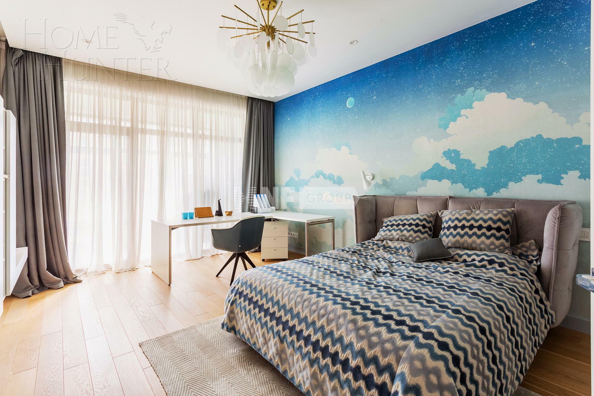 3-КОМН. КВАРТИРА С ОТДЕЛКОЙ 142.1 М² НА 3 ЭТАЖЕ