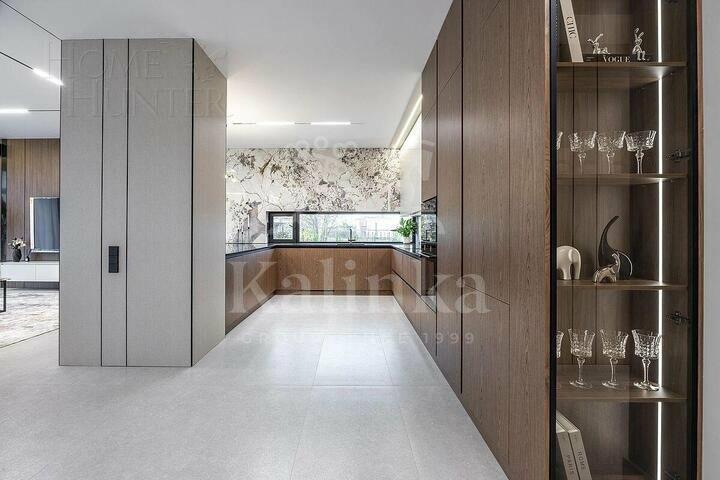 2-этажный коттедж 303 м² с отделкой