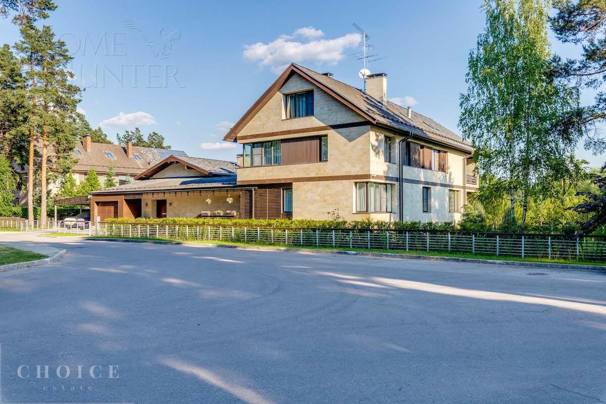 2-этажный коттедж 1 125 м² с отделкой