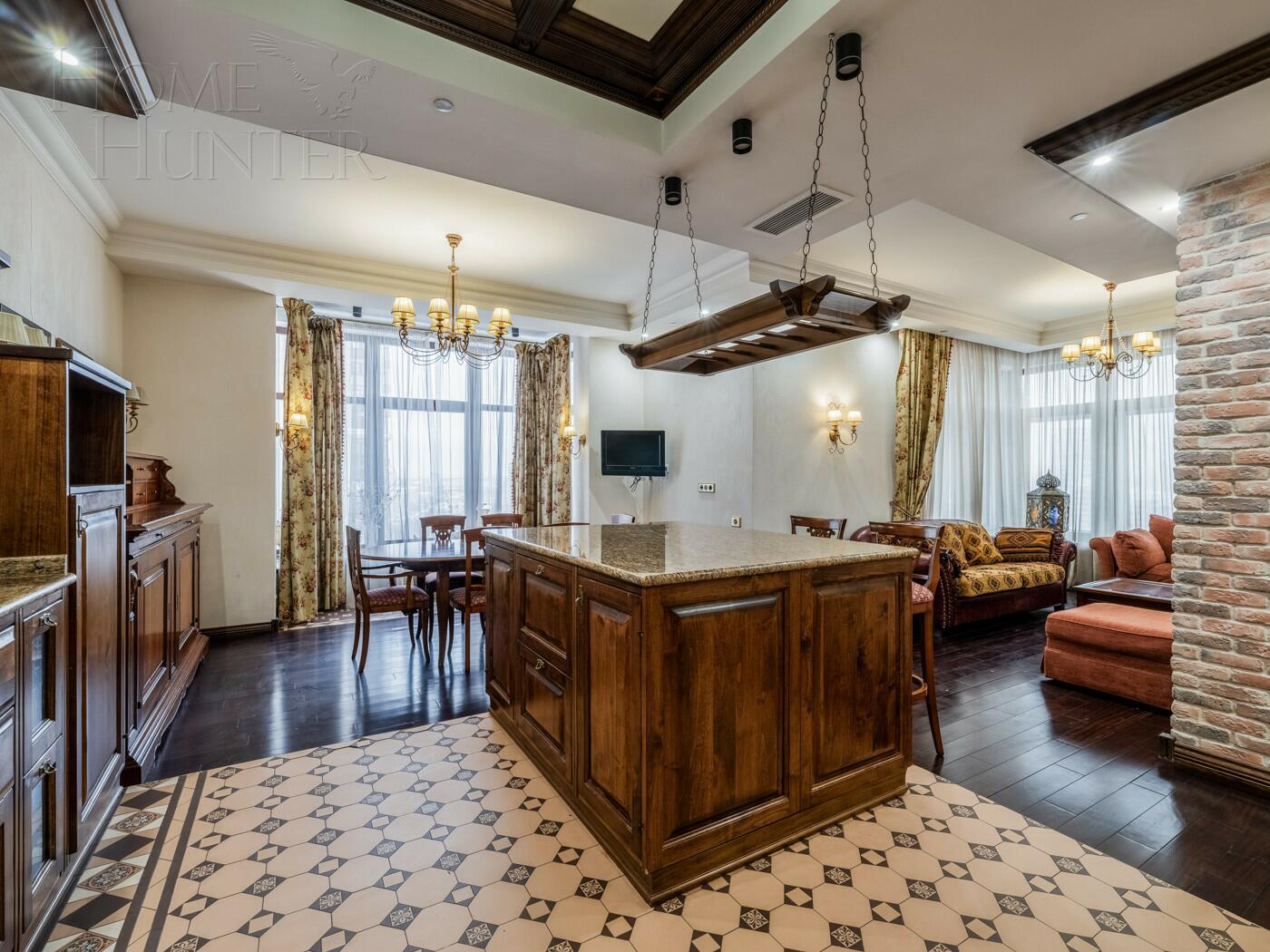 3-КОМН. КВАРТИРА С ОТДЕЛКОЙ 219.5 М² НА 10 ЭТАЖЕ