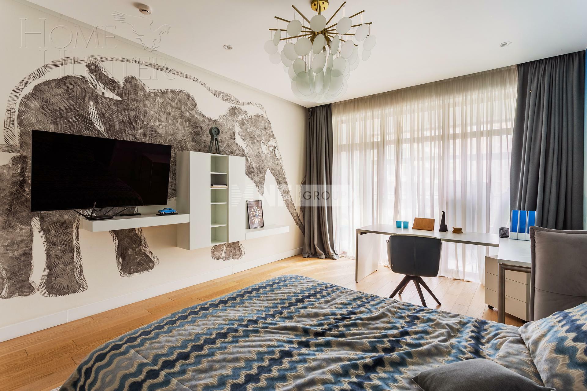 3-КОМН. КВАРТИРА С ОТДЕЛКОЙ 142.1 М² НА 3 ЭТАЖЕ