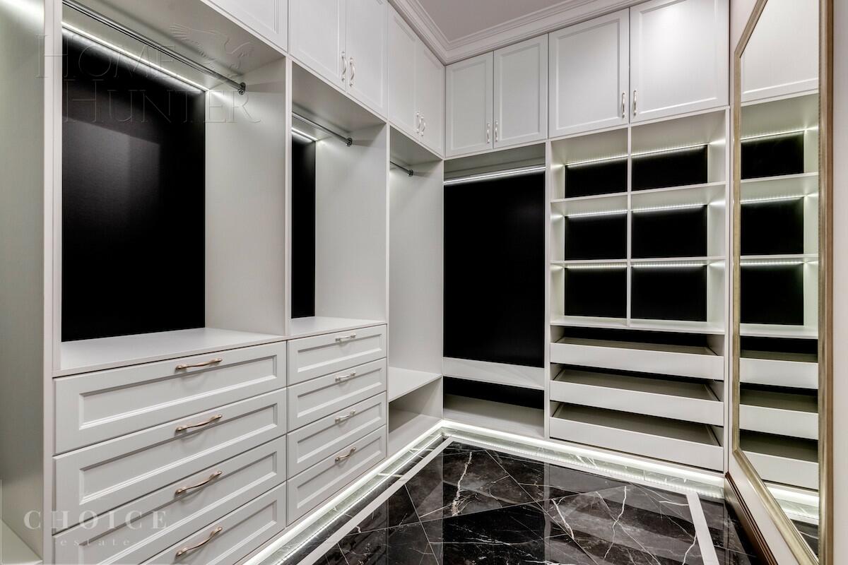 2-этажный коттедж 1 125 м² с отделкой