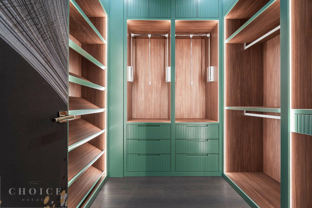 2-этажный коттедж 1 350 м² с отделкой