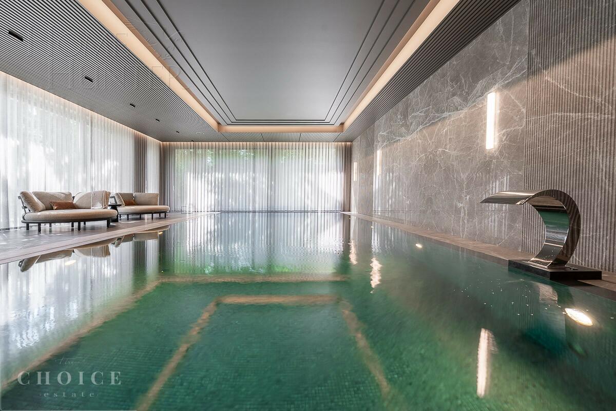 2-этажный коттедж 1 256 м² с отделкой