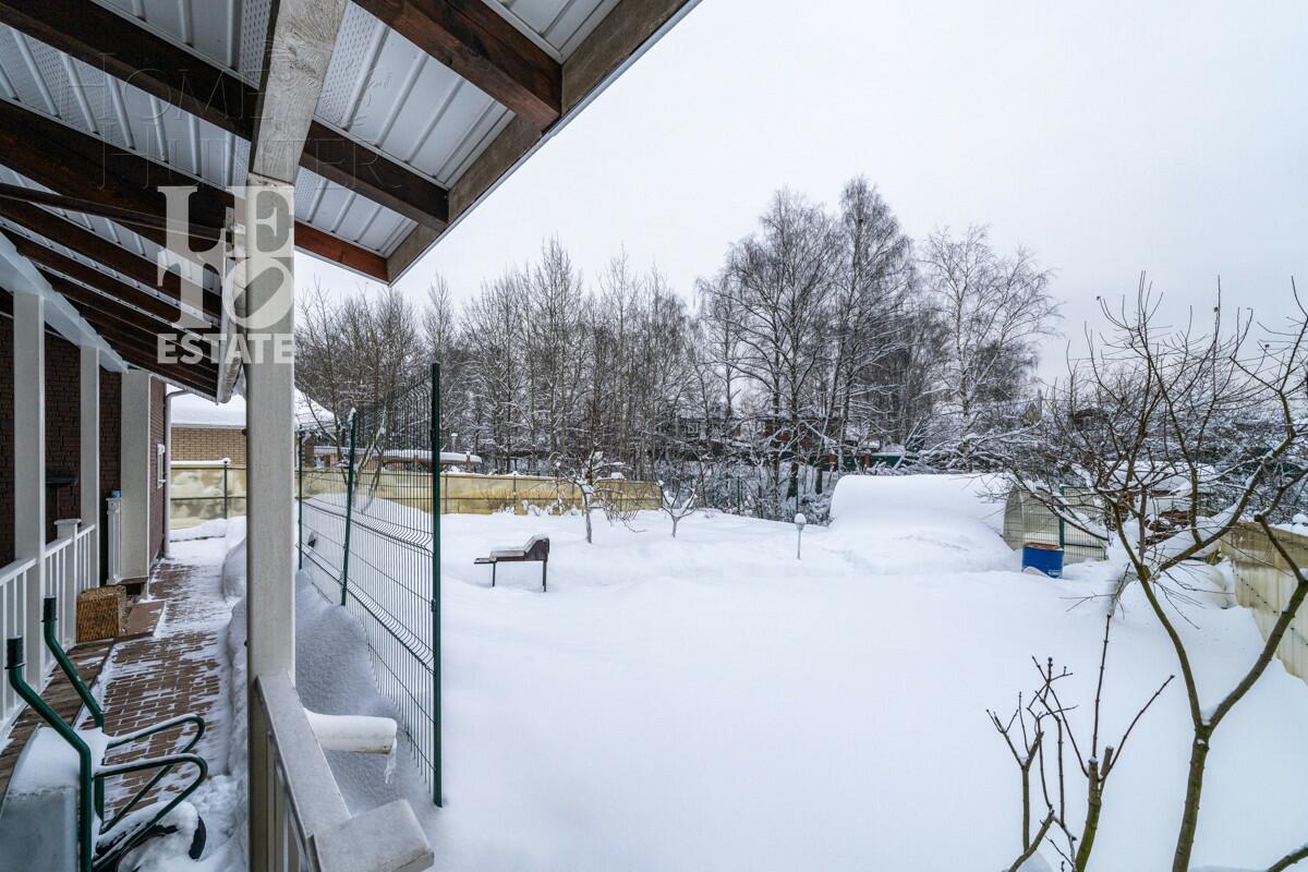 2-этажный таунхаус 209.2 м² с отделкой