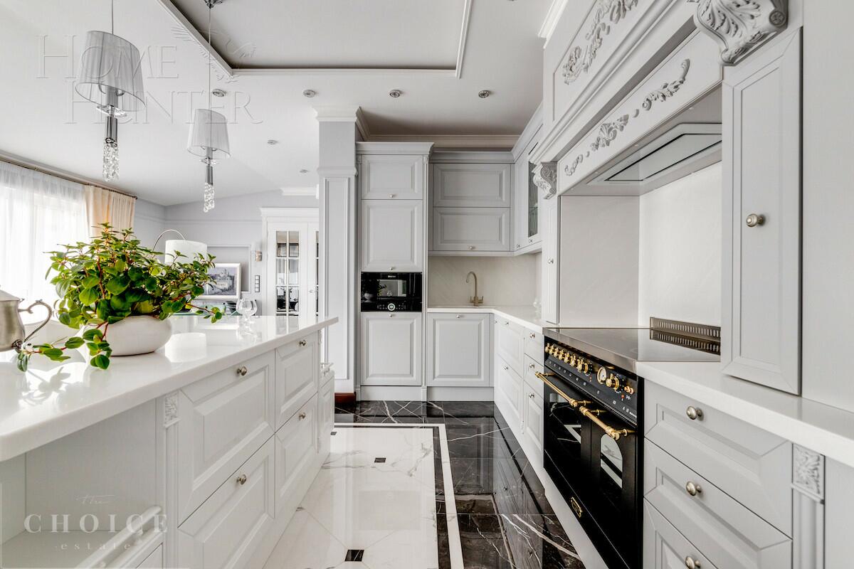 2-этажный коттедж 1 125 м² с отделкой