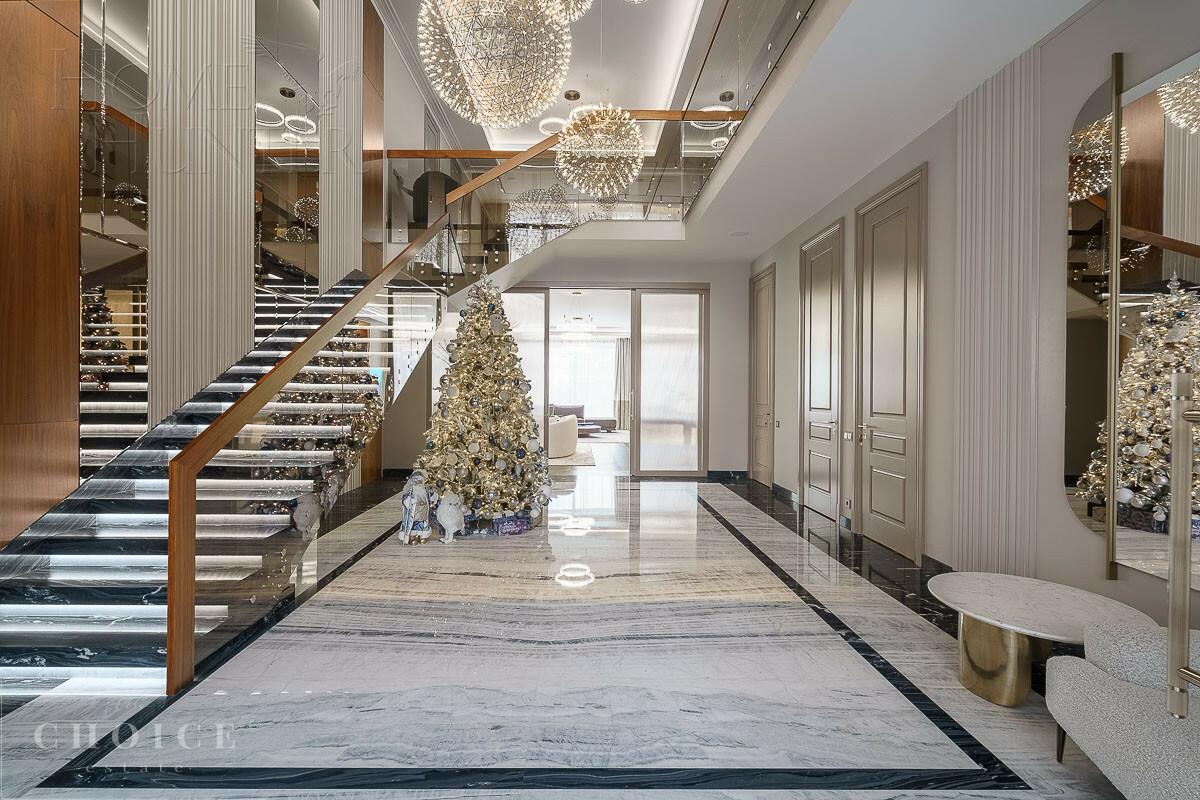 2-этажный коттедж 1 350 м² с отделкой