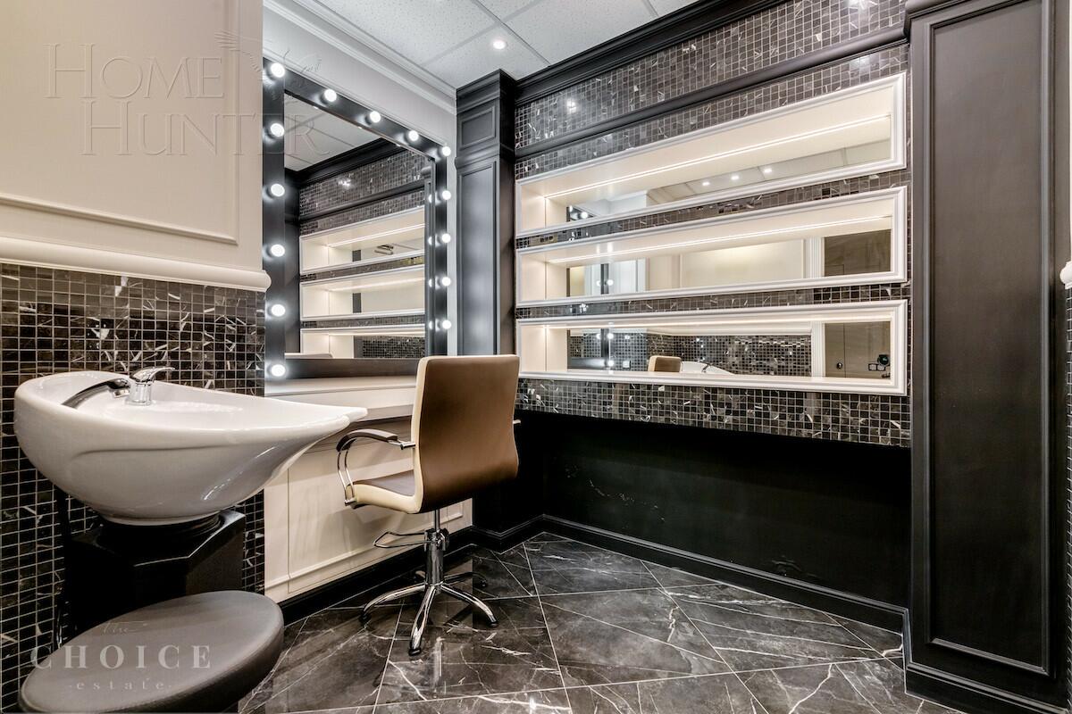 2-этажный коттедж 1 125 м² с отделкой