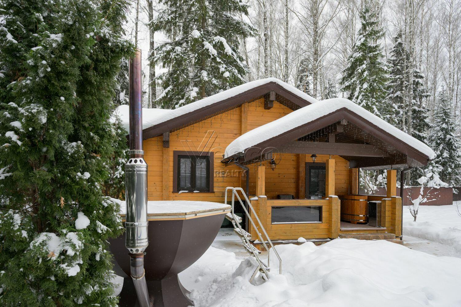 2-этажный коттедж 305 м² с отделкой