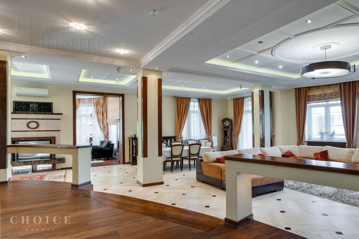 2-этажный коттедж 640 м² с отделкой