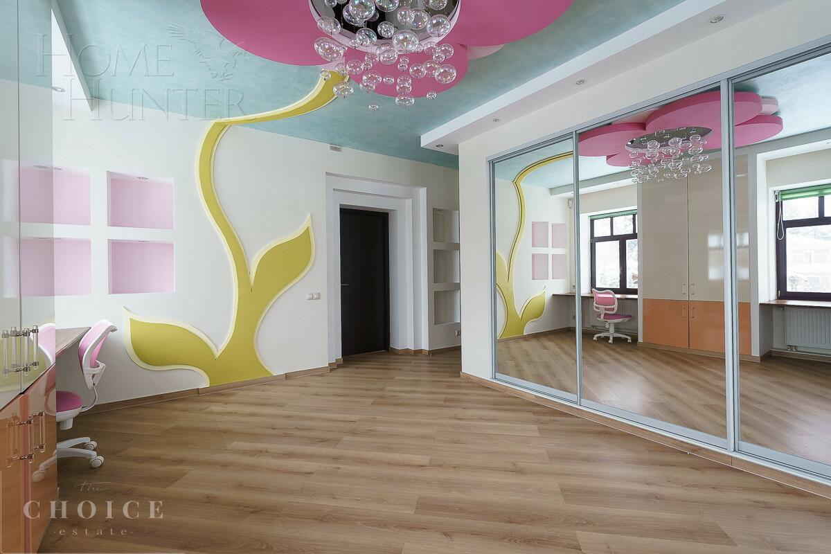 2-этажный коттедж 570 м² с отделкой