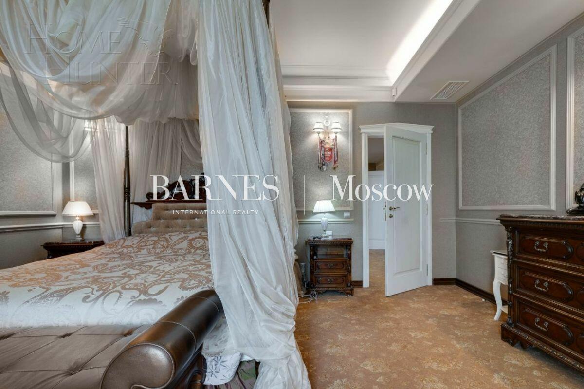 2-этажный коттедж 1 200 м² с отделкой