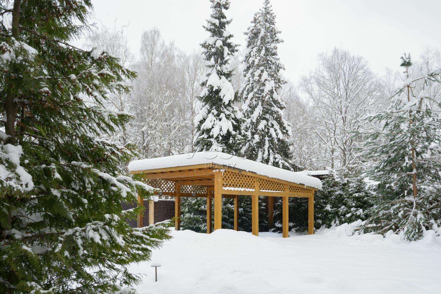 2-этажный коттедж 305 м² с отделкой