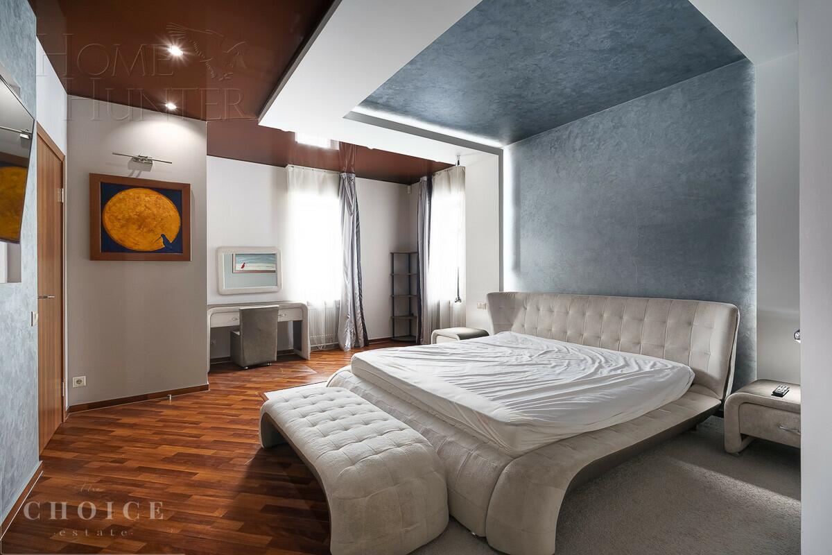 2-этажный коттедж 570 м² с отделкой