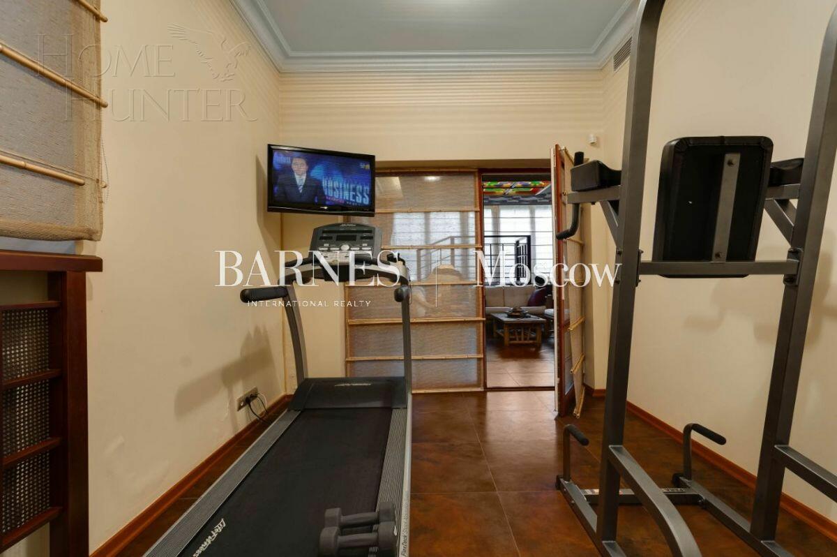 2-этажный коттедж 1 200 м² с отделкой