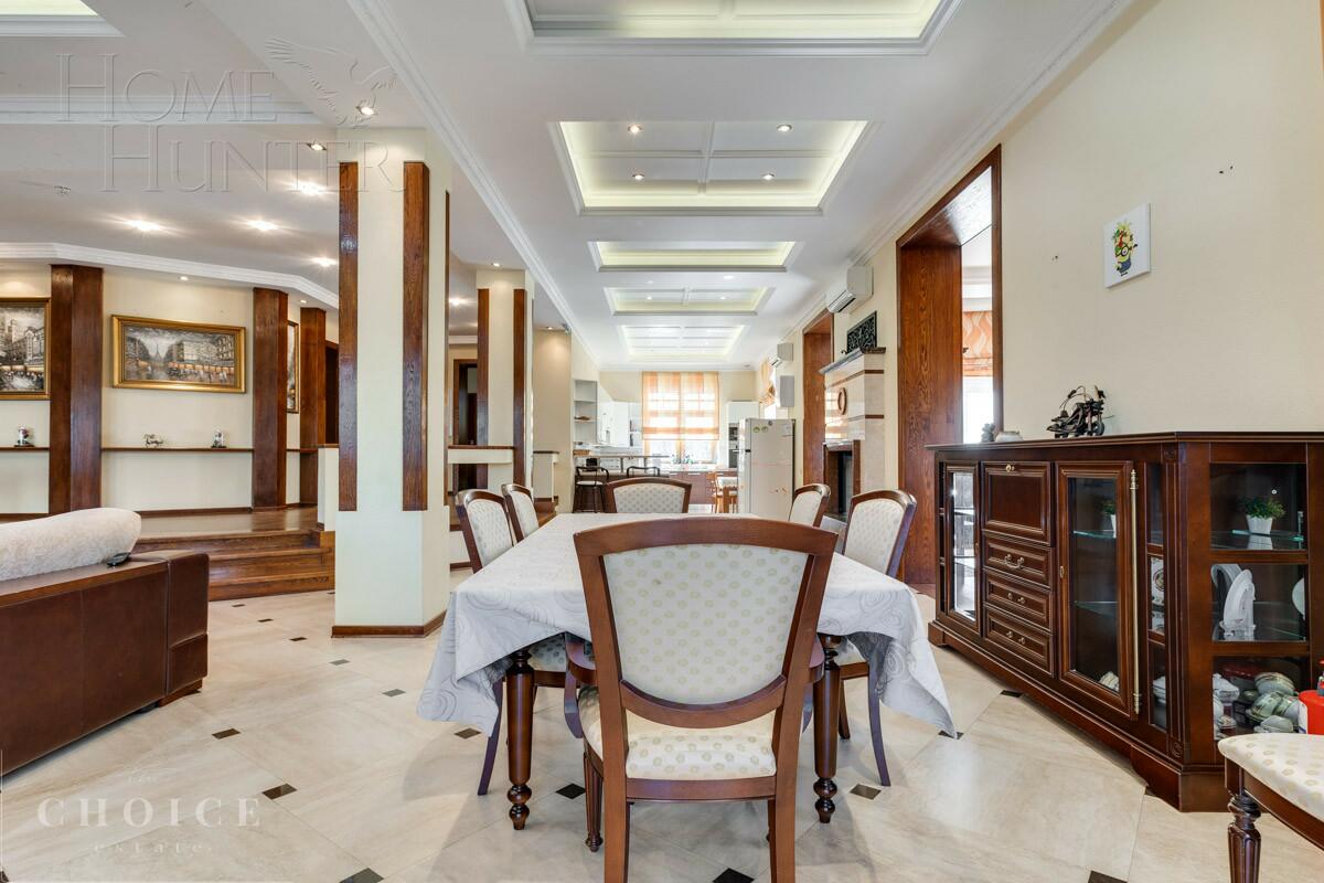 2-этажный коттедж 640 м² с отделкой