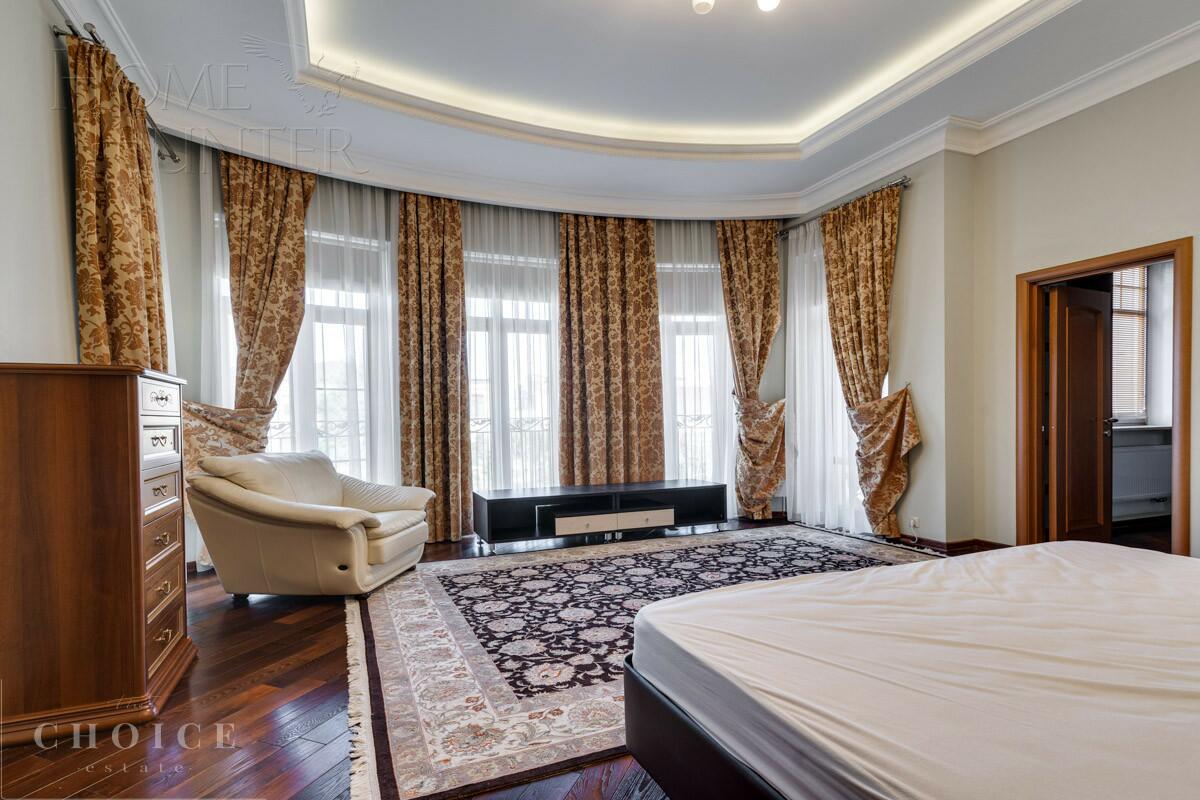 2-этажный коттедж 640 м² с отделкой