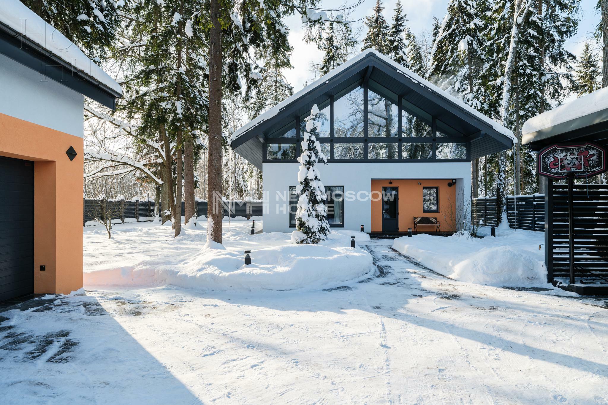 2-этажный коттедж 211 м² с отделкой