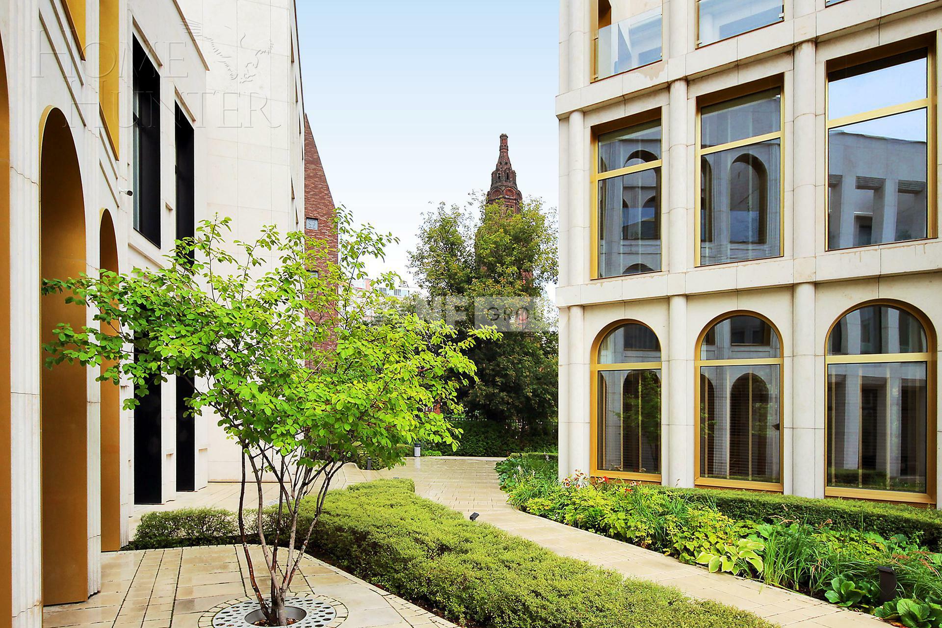 3-УРОВНЕВЫЙ ТАУНХАУС БЕЗ ОТДЕЛКИ 360 М² НА 1 ЭТАЖЕ