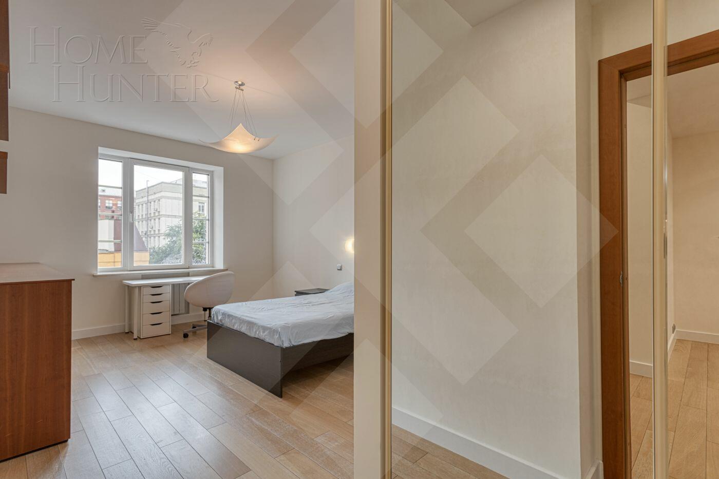 5-КОМН. КВАРТИРА С ОТДЕЛКОЙ 204.2 М² НА 3 ЭТАЖЕ