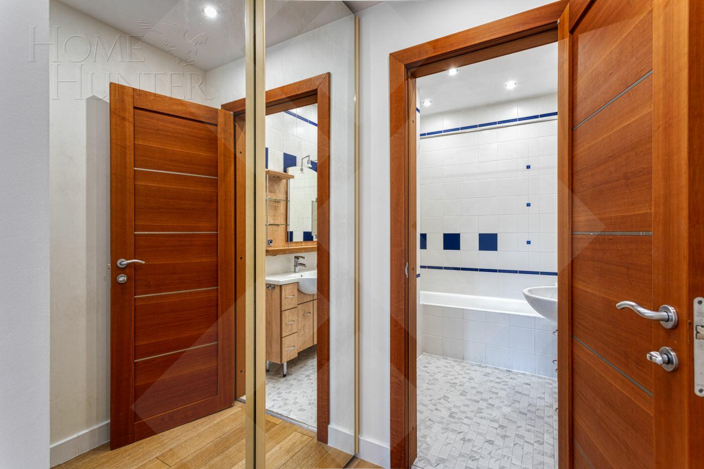 5-КОМН. КВАРТИРА С ОТДЕЛКОЙ 204.2 М² НА 3 ЭТАЖЕ