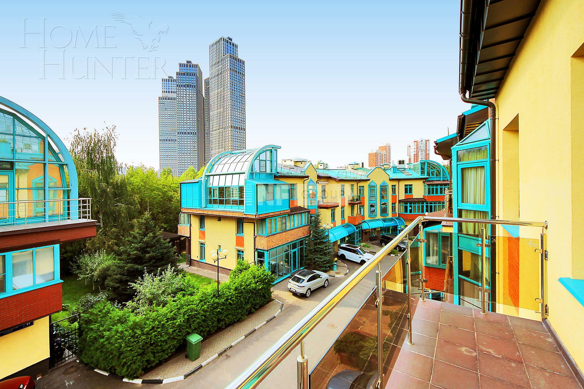 5-УРОВНЕВЫЙ ТАУНХАУС С ОТДЕЛКОЙ 783.4 М² НА 1 ЭТАЖЕ