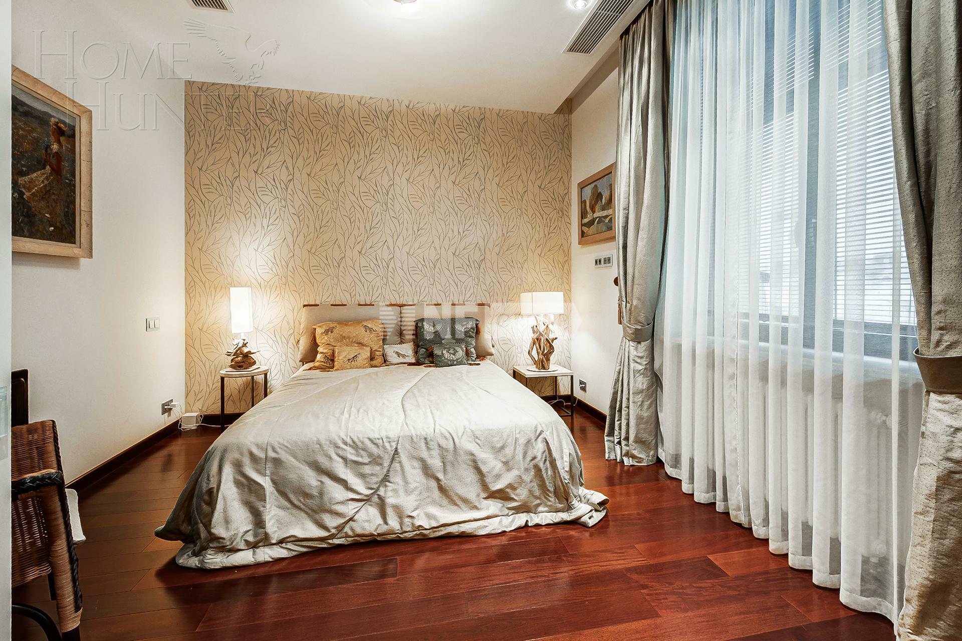 4-КОМН. КВАРТИРА С ОТДЕЛКОЙ 210.3 М² НА 3 ЭТАЖЕ