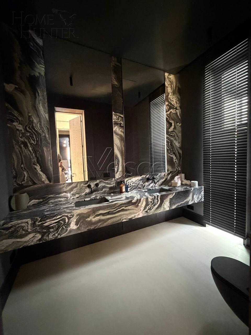 2-этажный коттедж 700 м² с отделкой