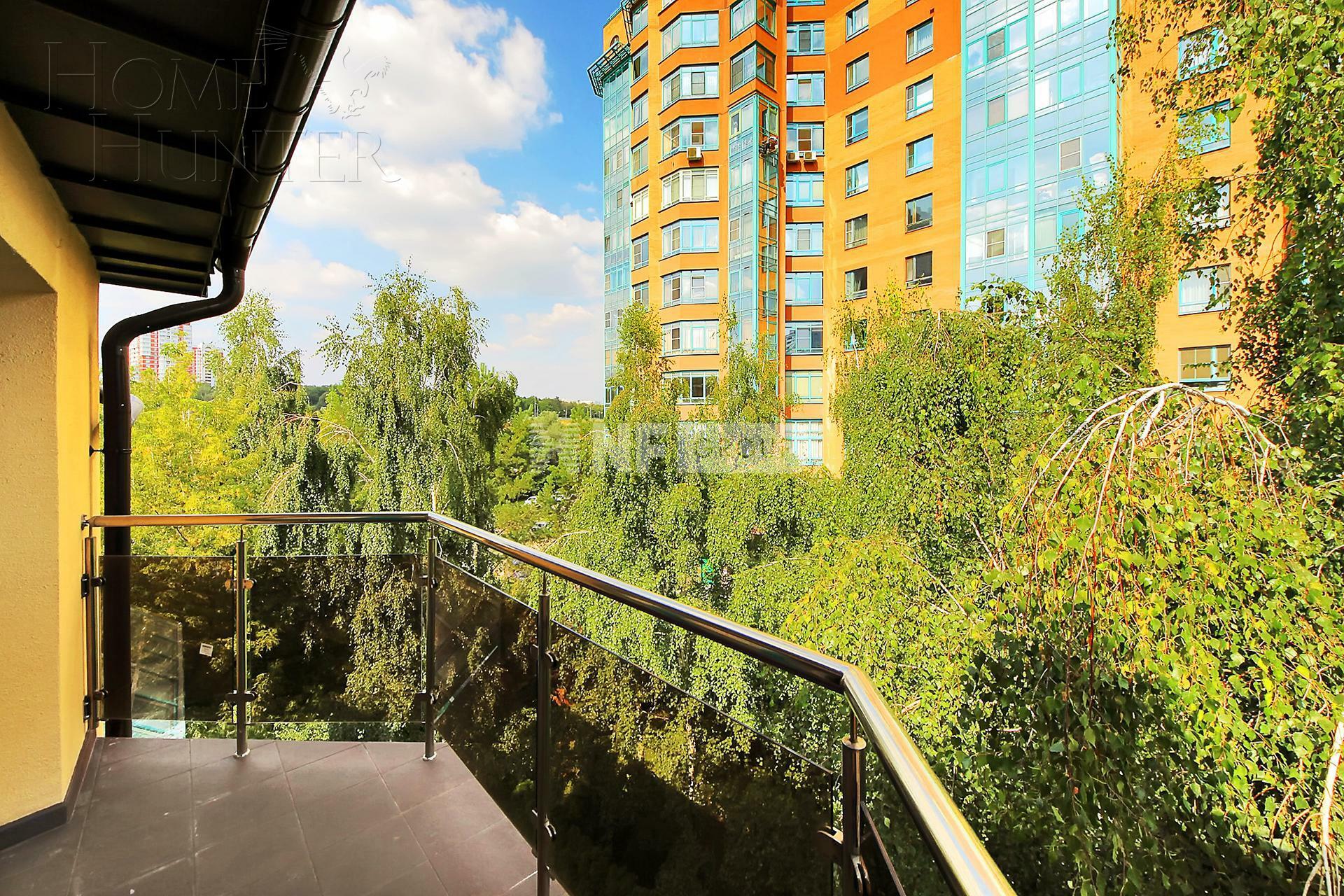 5-УРОВНЕВЫЙ ТАУНХАУС С ОТДЕЛКОЙ 783.4 М² НА 1 ЭТАЖЕ