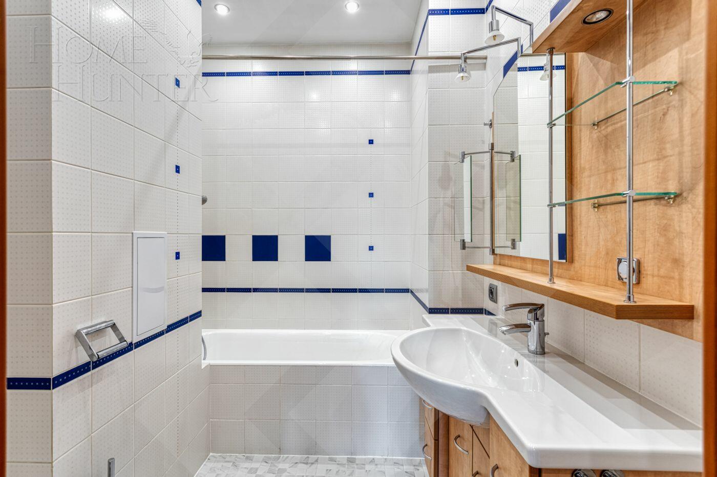 5-КОМН. КВАРТИРА С ОТДЕЛКОЙ 204.2 М² НА 3 ЭТАЖЕ