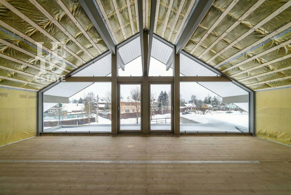 2-этажный коттедж 500 м² без отделки