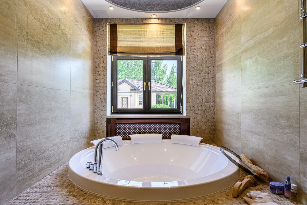 2-этажный коттедж 640 м² с отделкой