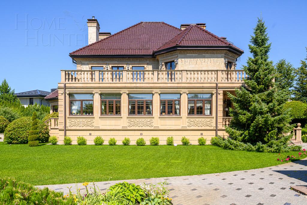 2-этажный коттедж 640 м² с отделкой