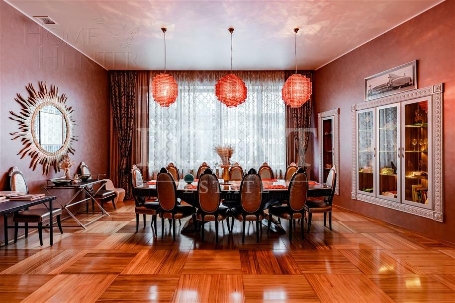 3-этажный коттедж 1 655 м² с отделкой