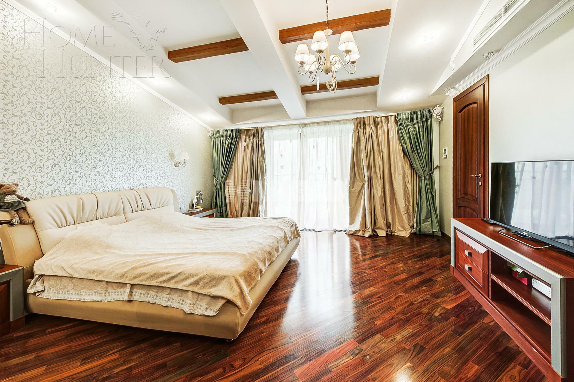 5-УРОВНЕВЫЙ ТАУНХАУС С ОТДЕЛКОЙ 783.4 М² НА 1 ЭТАЖЕ