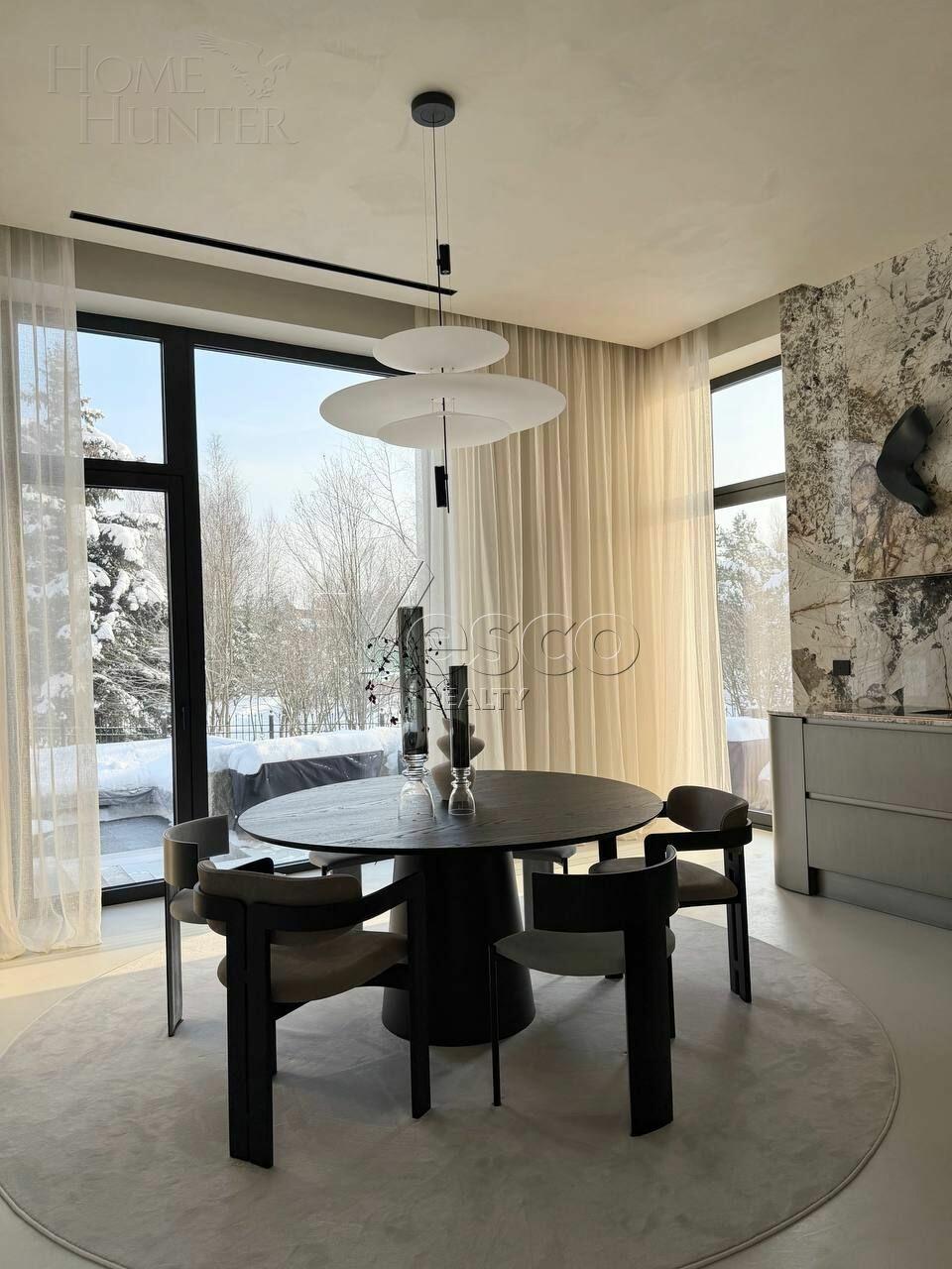 2-этажный коттедж 700 м² с отделкой