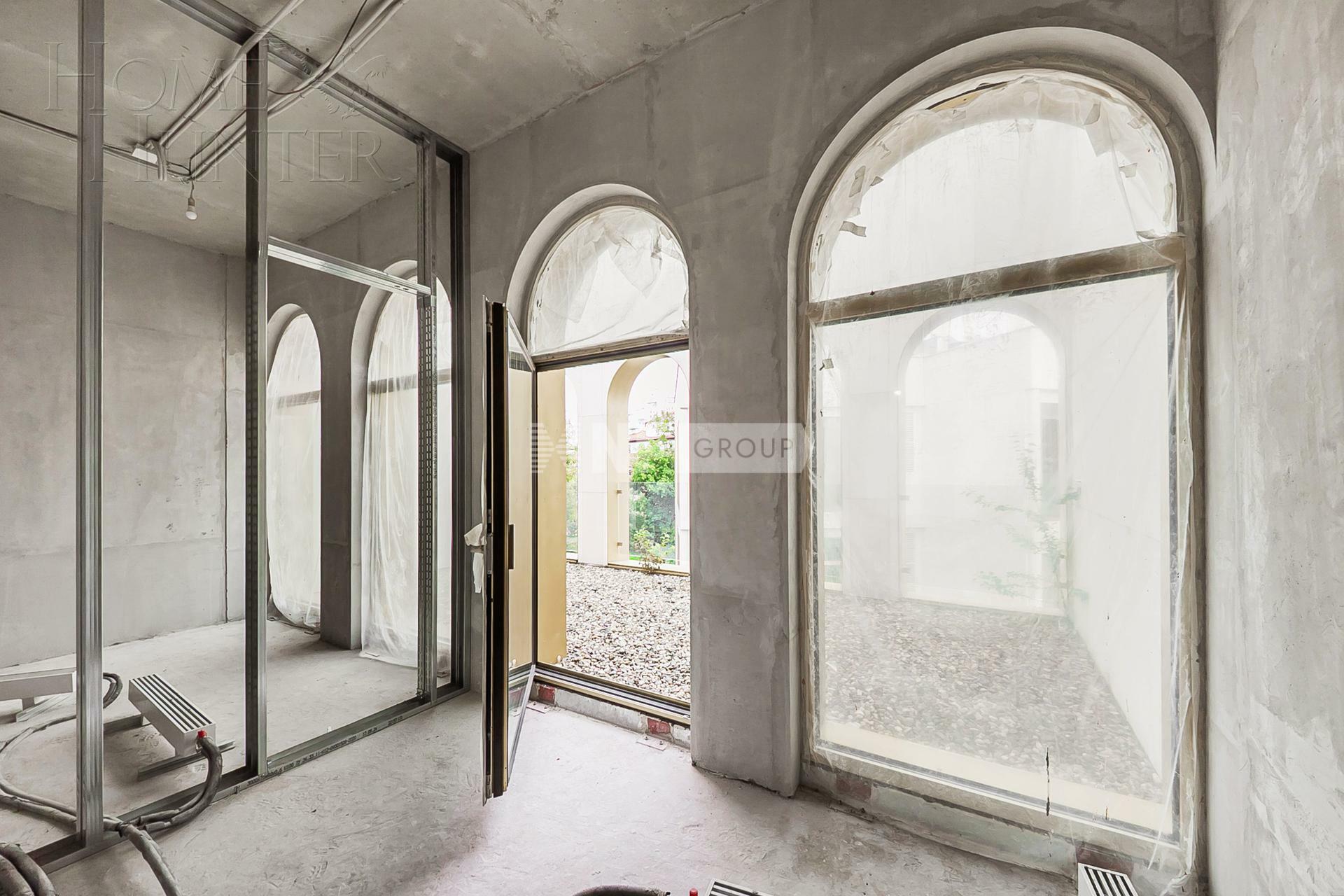 3-УРОВНЕВЫЙ ТАУНХАУС БЕЗ ОТДЕЛКИ 360 М² НА 1 ЭТАЖЕ