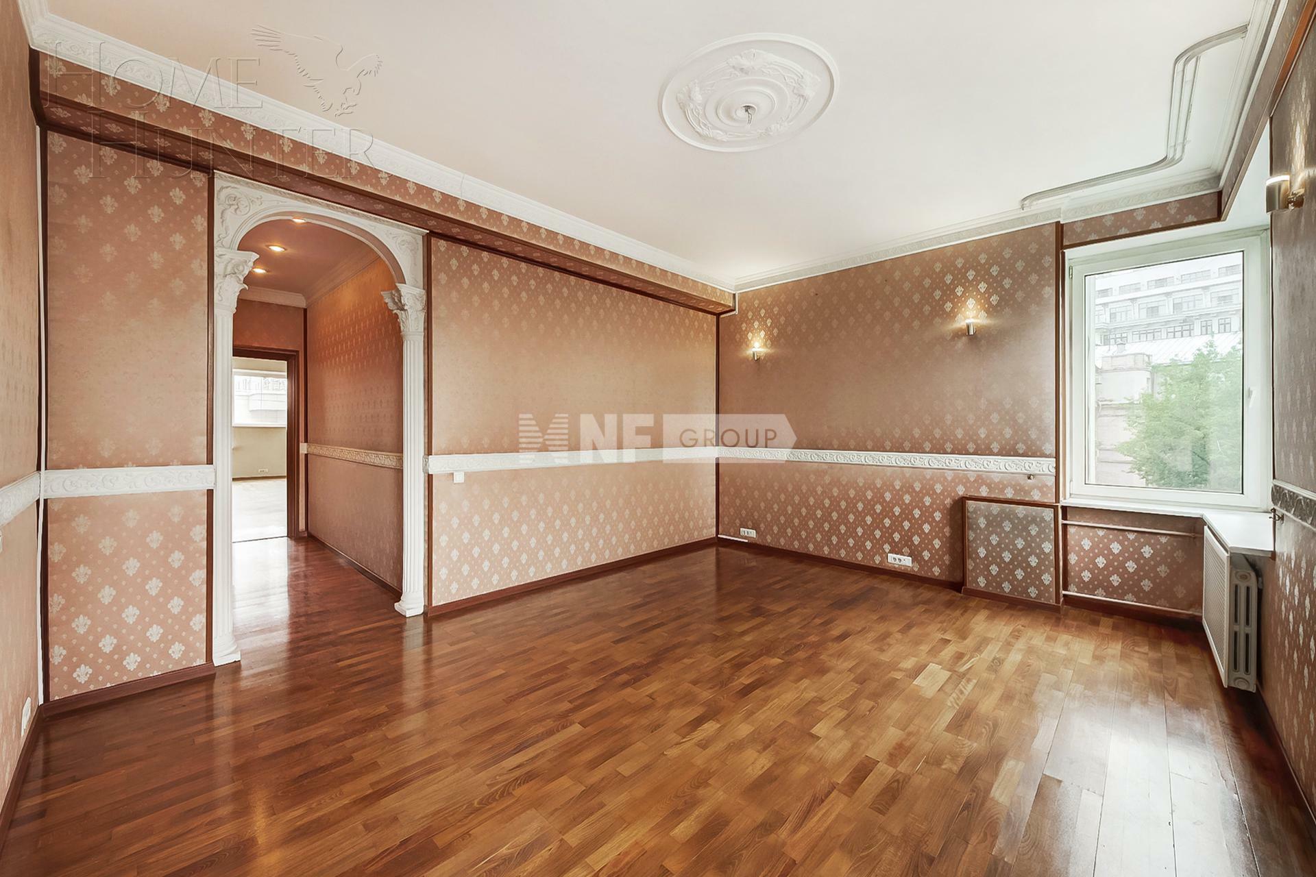 6-КОМН. КВАРТИРА С ОТДЕЛКОЙ 248 М² НА 4 ЭТАЖЕ