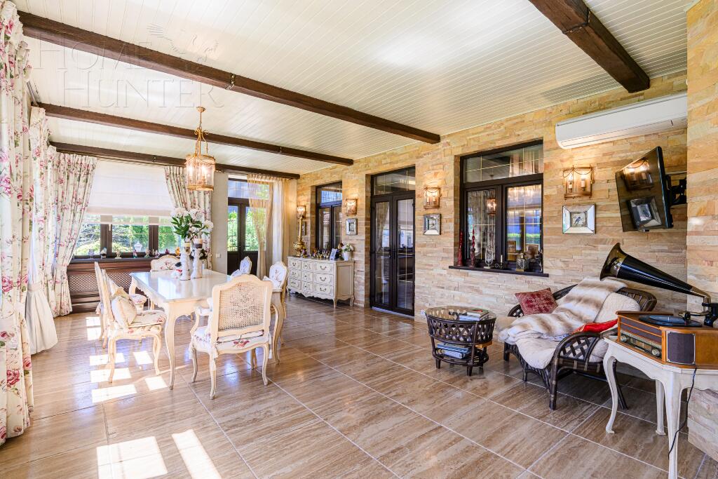 2-этажный коттедж 640 м² с отделкой