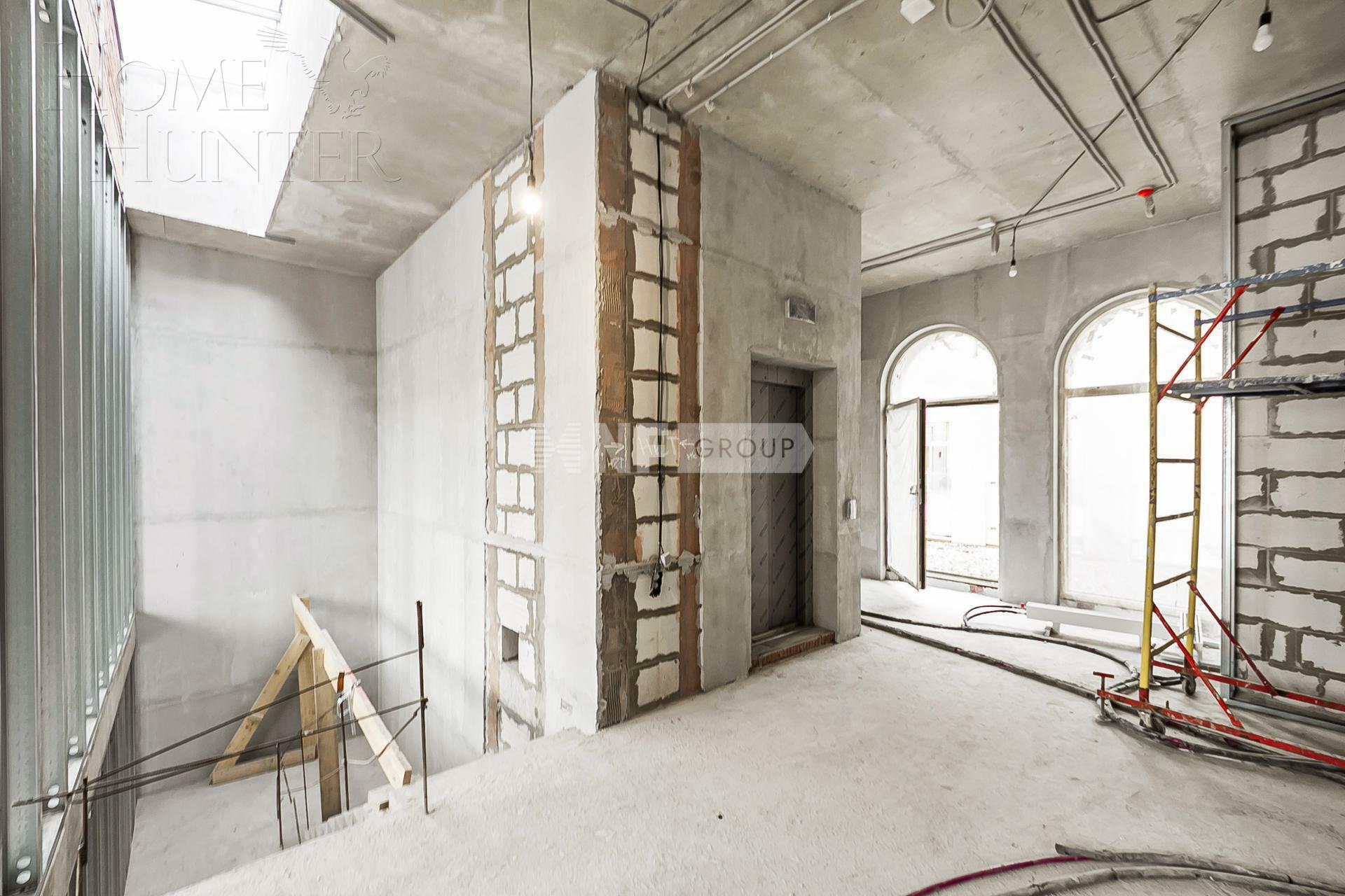 3-УРОВНЕВЫЙ ТАУНХАУС БЕЗ ОТДЕЛКИ 360 М² НА 1 ЭТАЖЕ