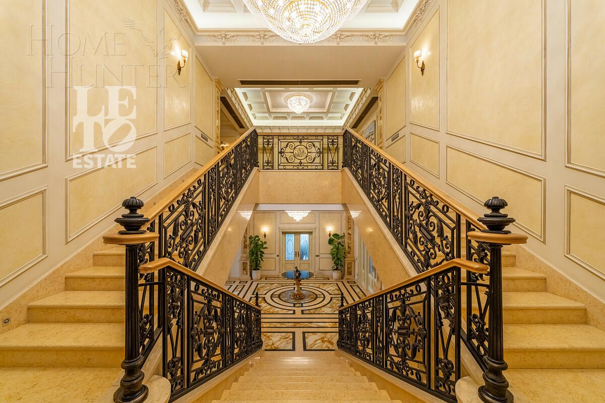 2-этажный коттедж 1 500 м² с отделкой