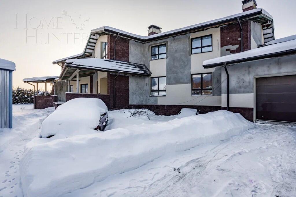 2-этажный коттедж 825 м² без отделки