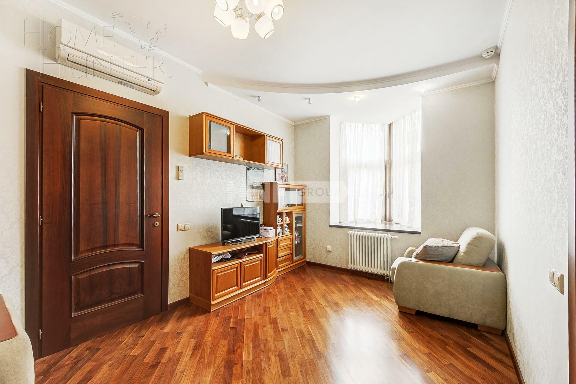 5-УРОВНЕВЫЙ ТАУНХАУС С ОТДЕЛКОЙ 783.4 М² НА 1 ЭТАЖЕ