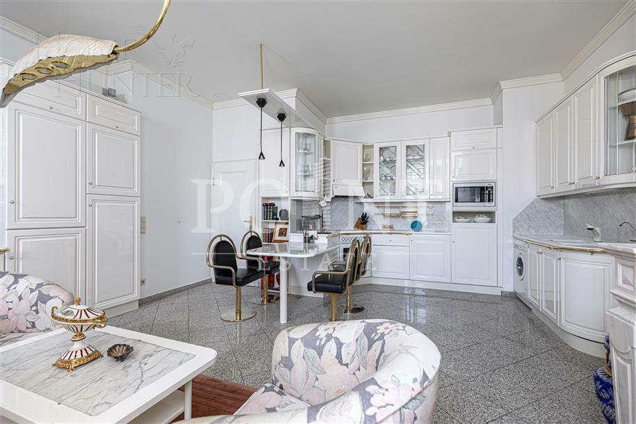 4-КОМН. КВАРТИРА С ОТДЕЛКОЙ 167.5 М² НА 5 ЭТАЖЕ