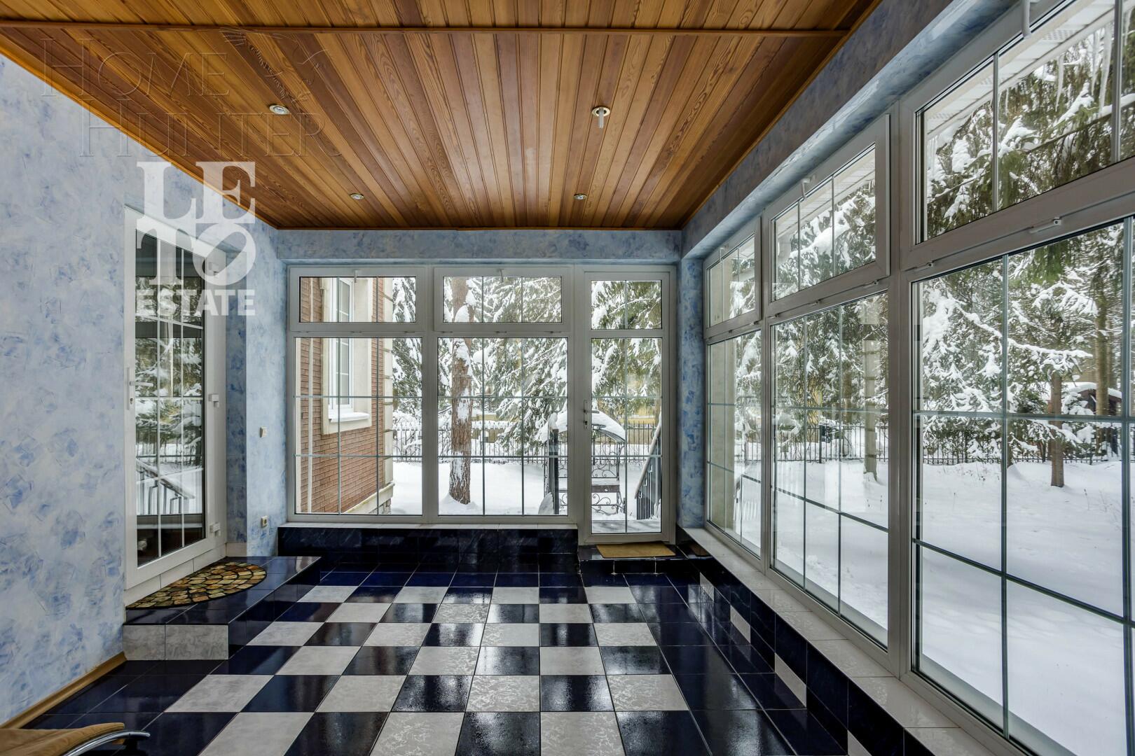 2-этажный коттедж 450 м² с отделкой