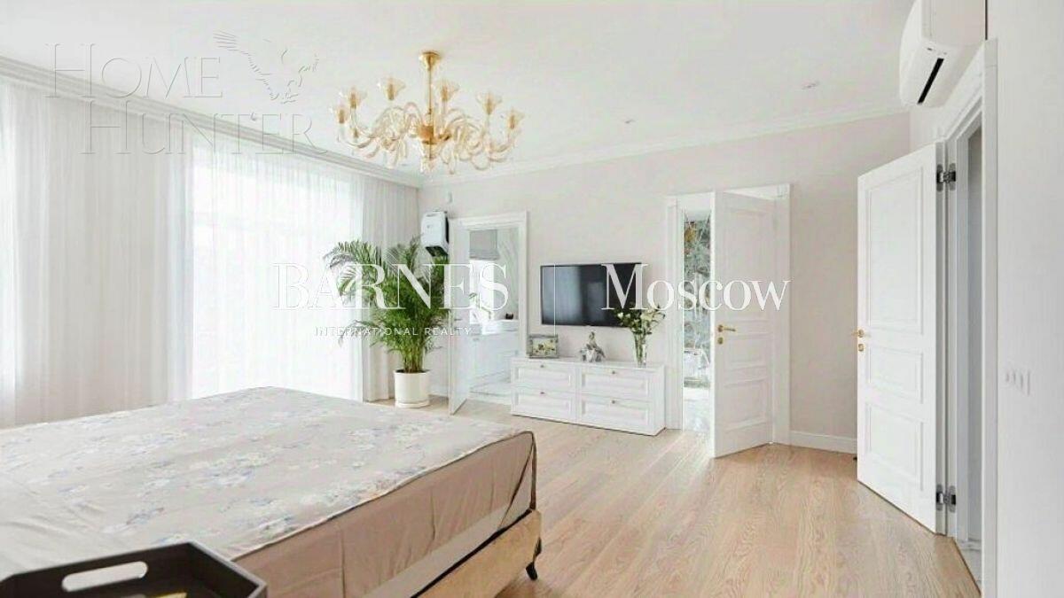 2-этажный коттедж 550 м² с отделкой