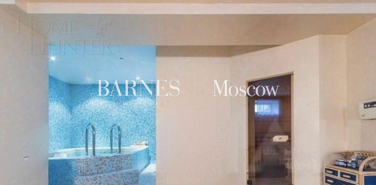 3-этажный коттедж 850 м² с отделкой