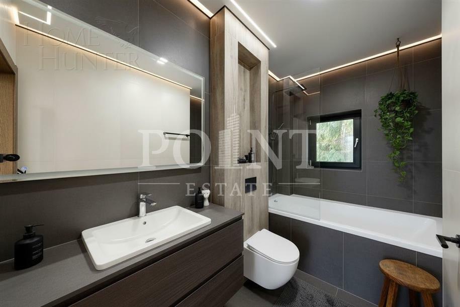 2-этажный коттедж 258 м² с отделкой