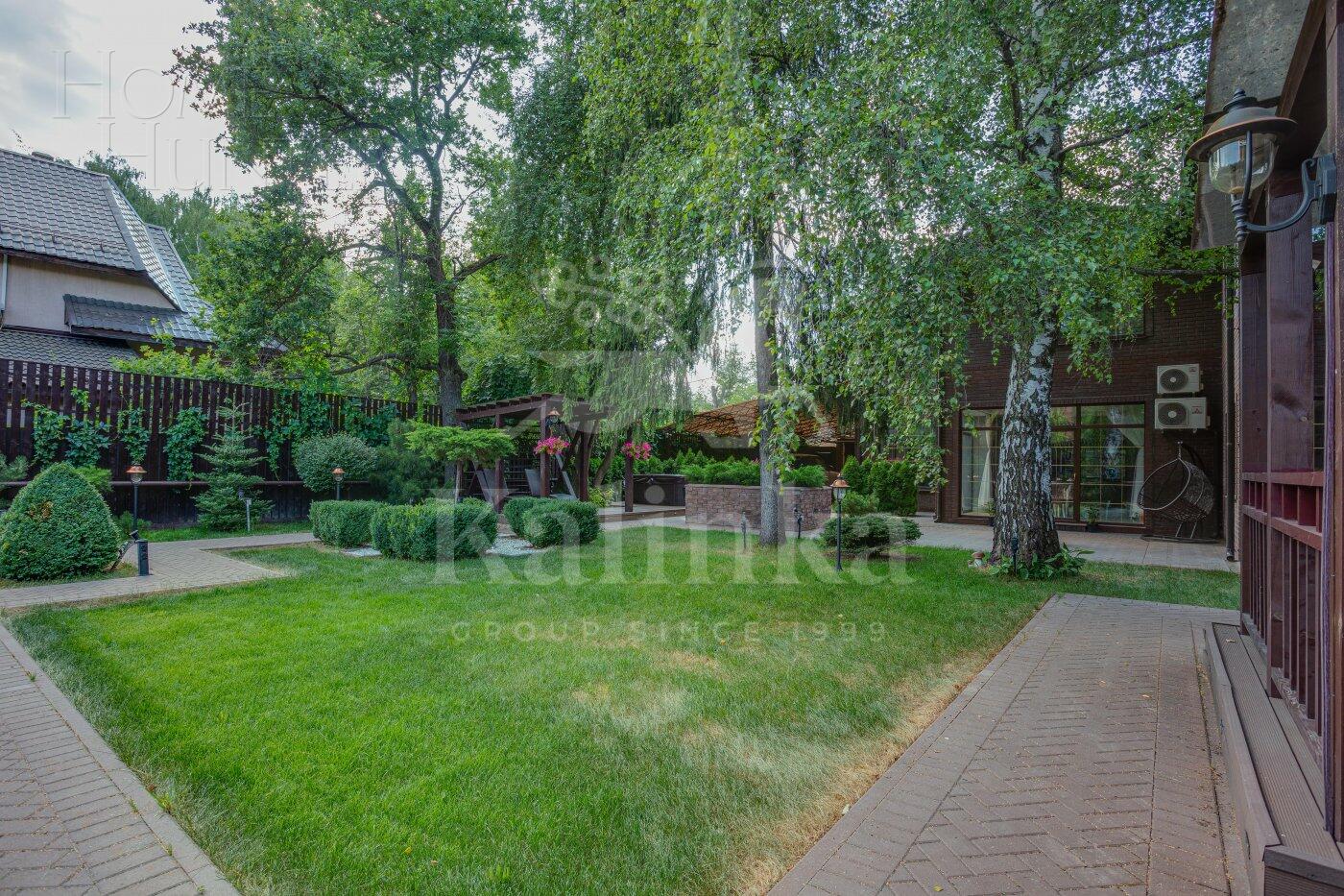 2-этажный коттедж 261 м² с отделкой