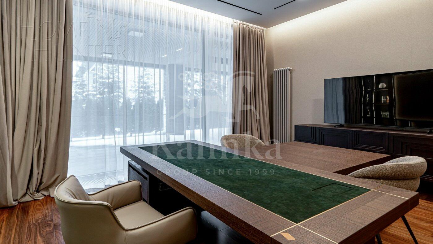 2-этажный коттедж 1 000 м² с отделкой